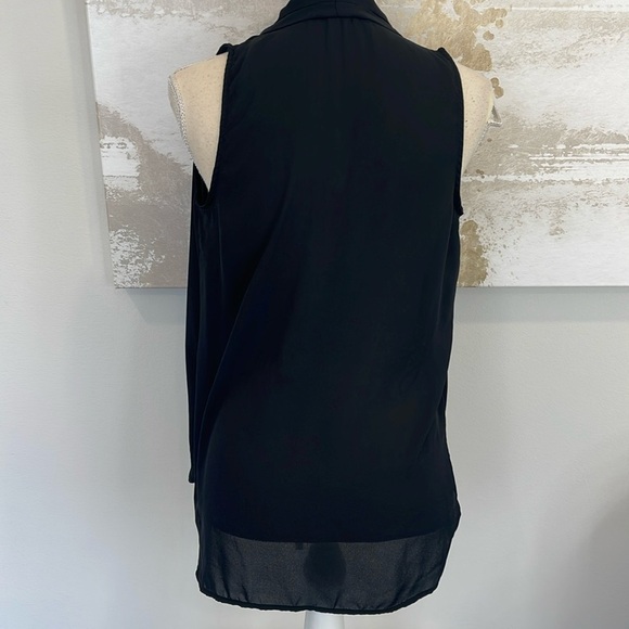 Vince camuto sleeveless semi hi-low blouse - Picture 4 of 8